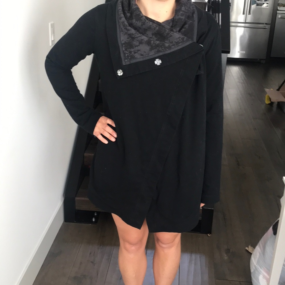 Lululemon jacket